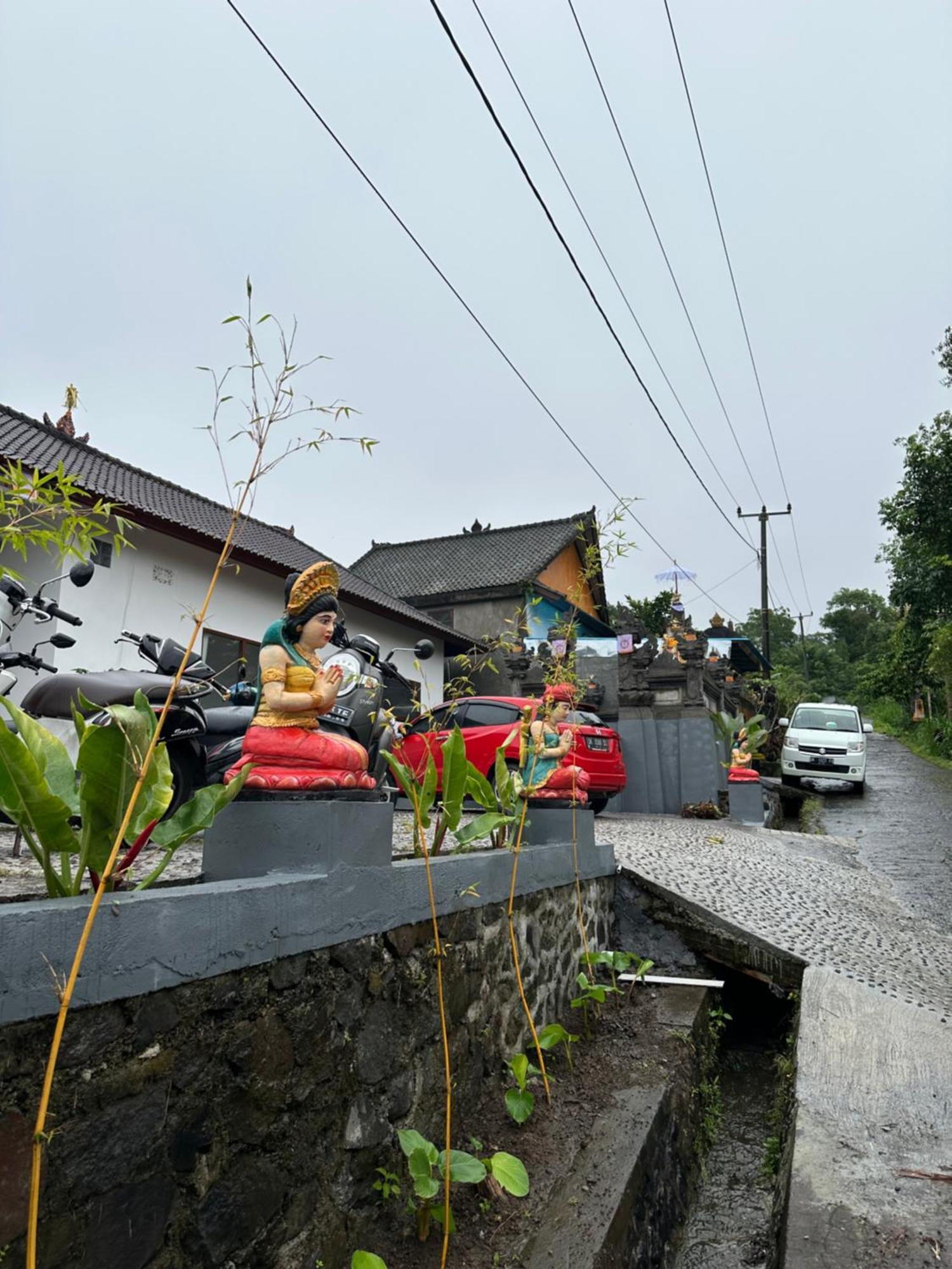 Appartamento Bali Basuki Retreat Center Besakih Esterno foto