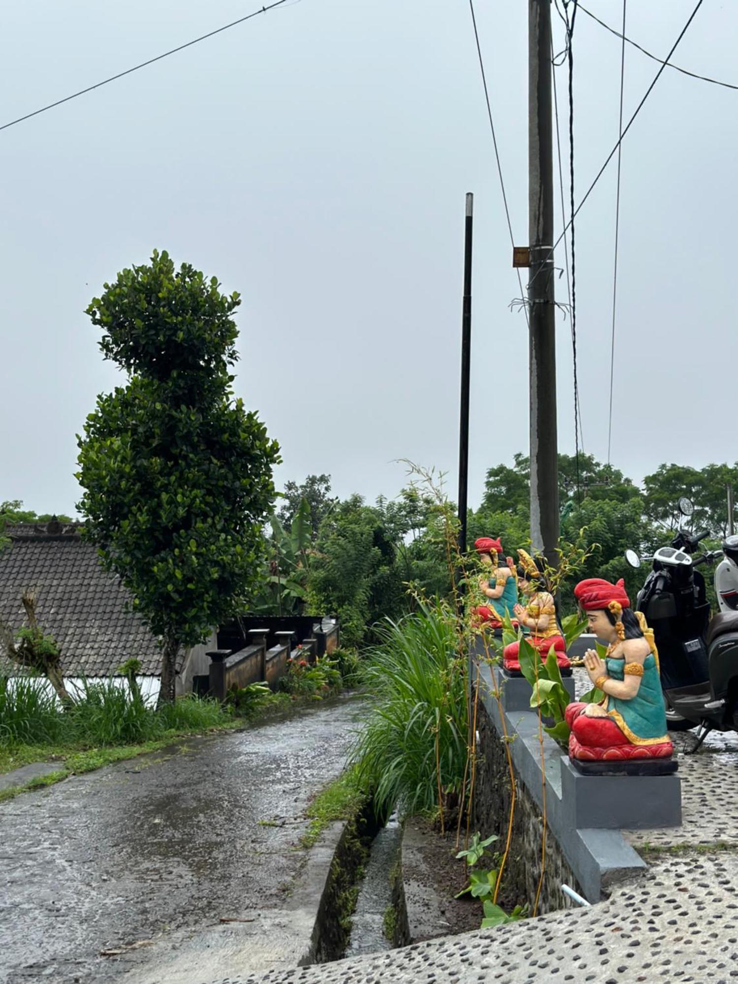 Appartamento Bali Basuki Retreat Center Besakih Esterno foto