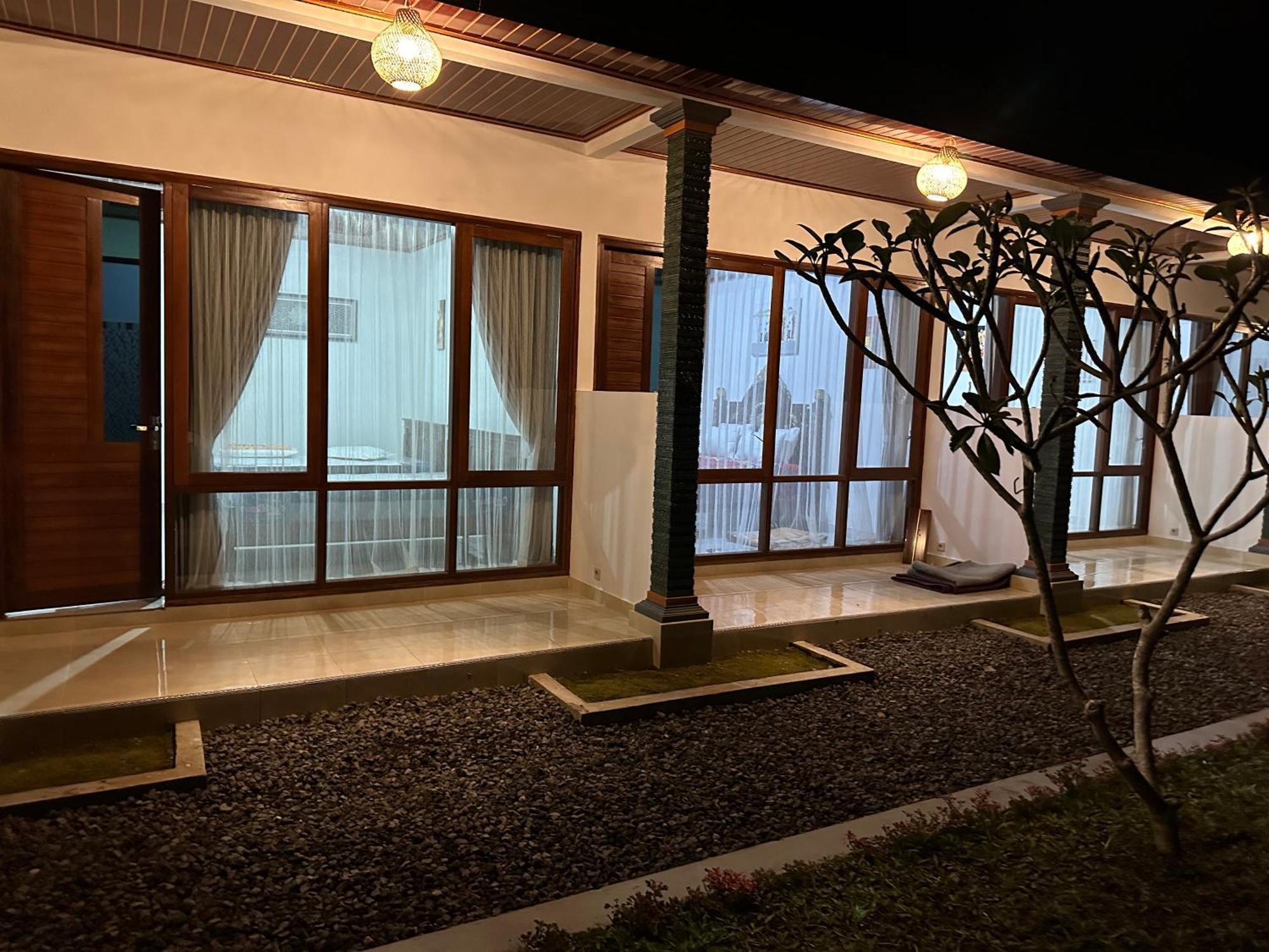 Appartamento Bali Basuki Retreat Center Besakih Esterno foto